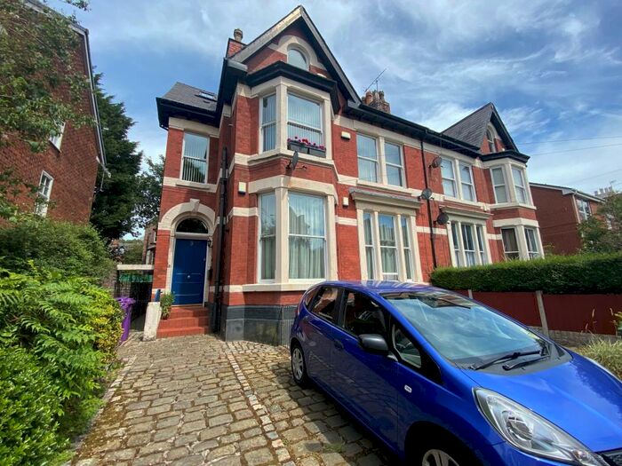 2 Bedroom Apartment To Rent In Waverley Road, L17