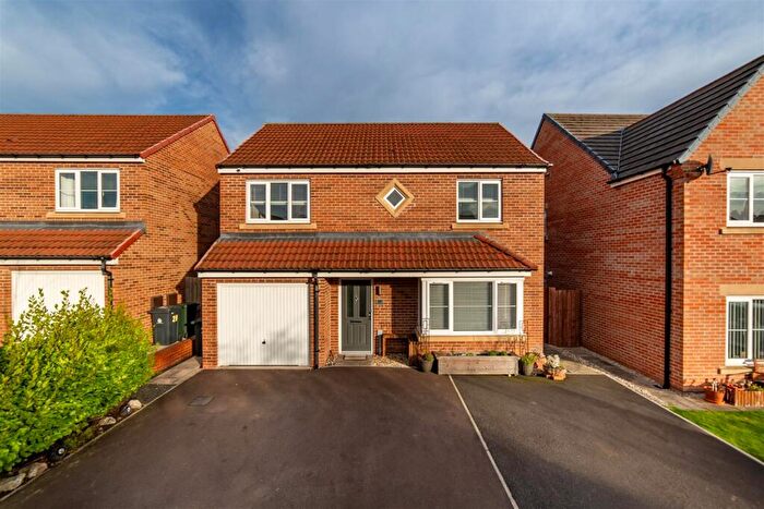 4 Bedroom Detached House For Sale In Nuthatch Close, Five Mile Park, NE13