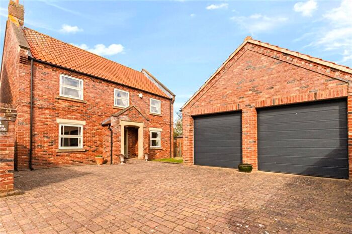 4 Bedroom Detached House For Sale In Westerby Court, South Kelsey, LN7