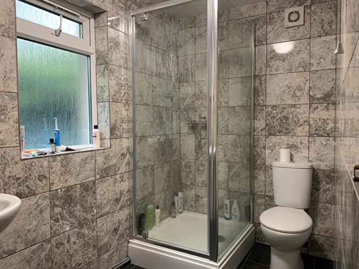 7 Bedroom Terraced House To Rent In Gloucester Road, Bristol, BS7