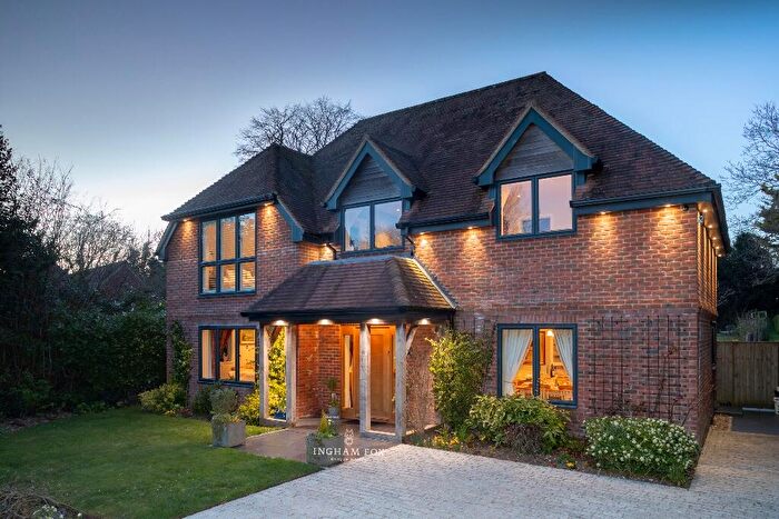 5 Bedroom Detached House For Sale In Paice Lane, Medstead, Hampshire, GU34