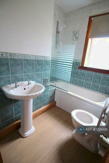 2 Bedroom Flat To Rent In Oxford Street, Coatbridge, ML5