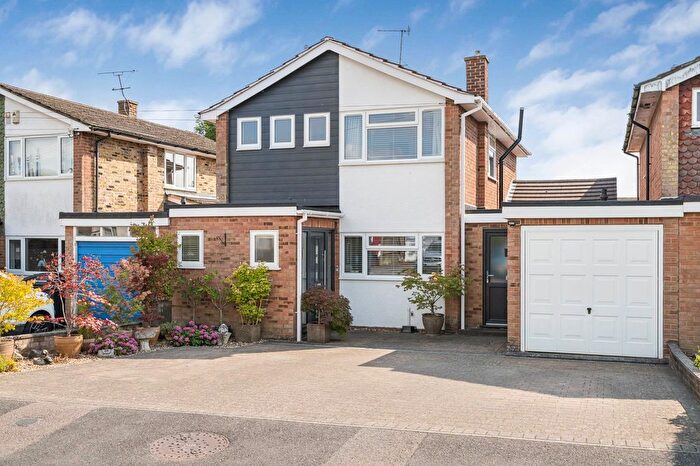 3 Bedroom Detached House For Sale In St. Margarets Grove, Great Kingshill, HP15