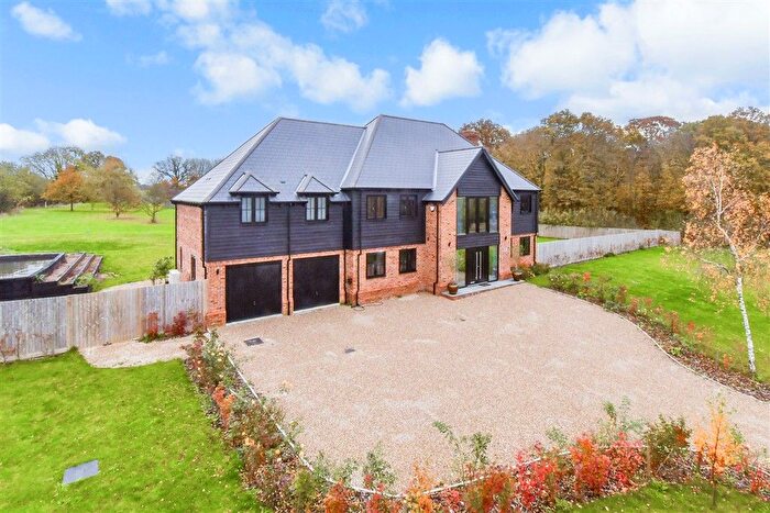 5 Bedroom Detached House For Sale In Bears Green, Ashford, Kent, TN23