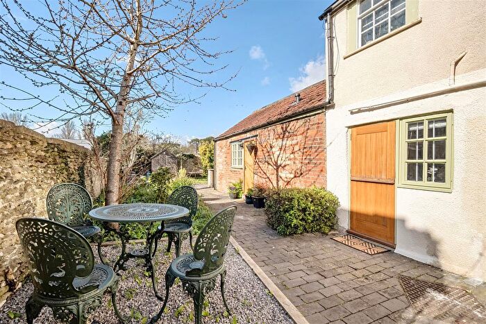 1 Bedroom Maisonette For Sale In St. Mary Street, Chippenham, SN15