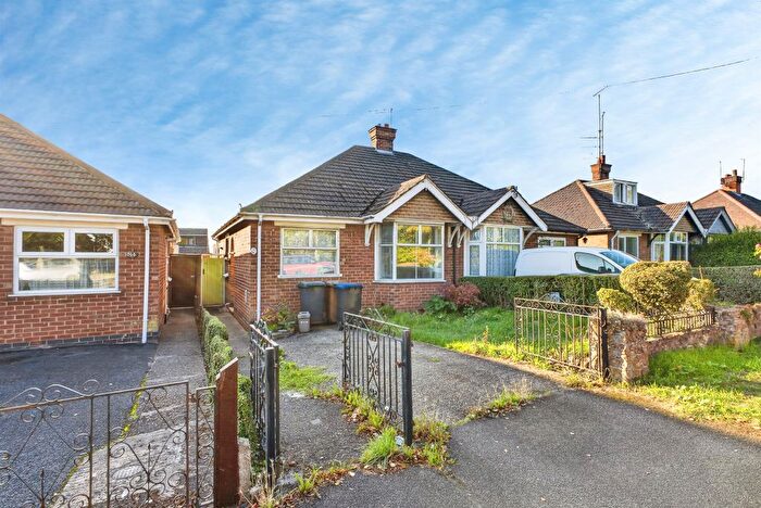 3 Bedroom Semi-Detached Bungalow For Sale In Bants Lane, Northampton, NN5