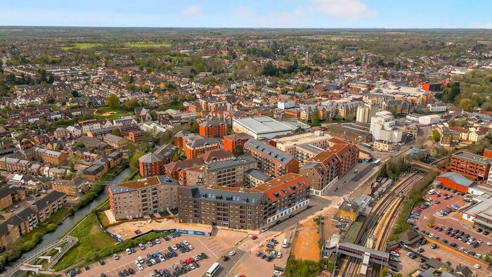 2 Bedroom Apartment For Sale In Station Road, Bishop's Stortford, CM23