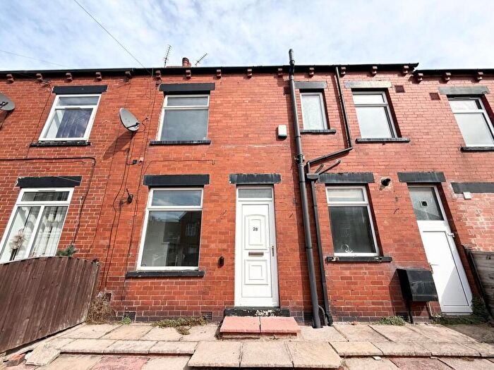 3 Bedroom Terraced House To Rent In Woodlea Street, Leeds, West Yorkshire, LS11