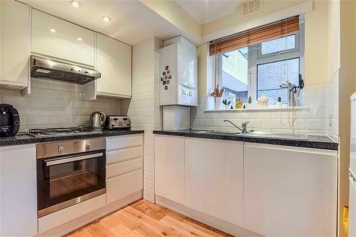 1 Bedroom Apartment To Rent In Opal Street, London, SE11