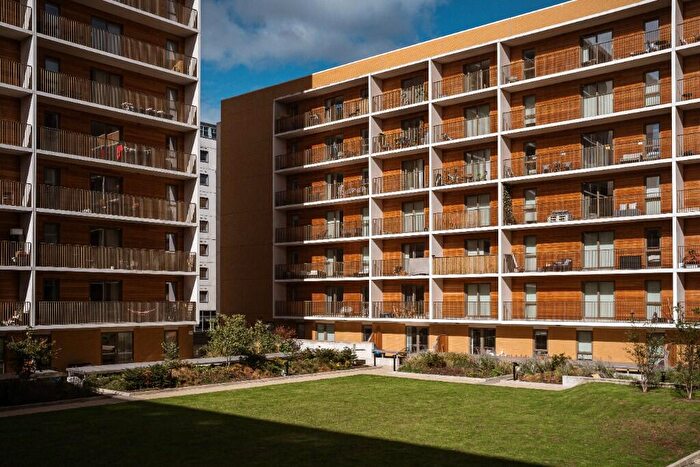 2 Bedroom Apartment To Rent In Leodis Square, Leeds, LS11