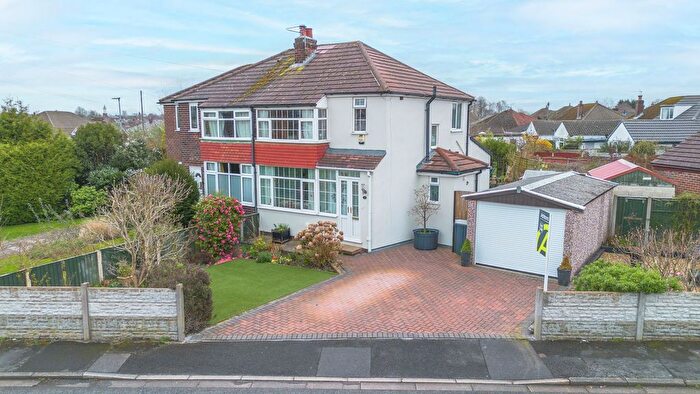 2 Bedroom Semi Detached House For Sale In Windmill Lane, Penketh, WA5