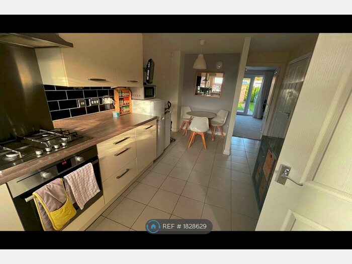 3 Bedroom Semi-Detached House To Rent In Cherry Tree Drive, Coventry, CV4