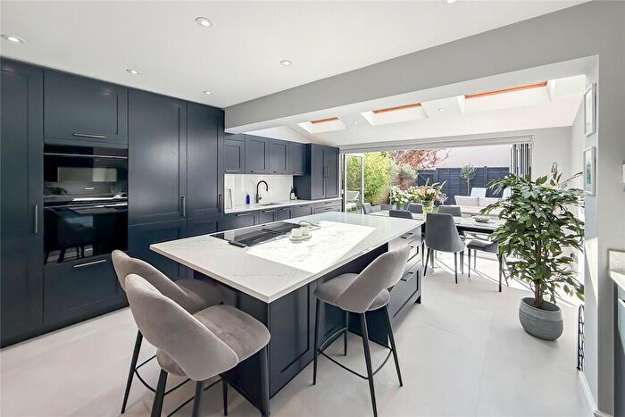 4 Bedroom Terraced House For Sale In Chime Square, St. Albans, Hertfordshire, AL3