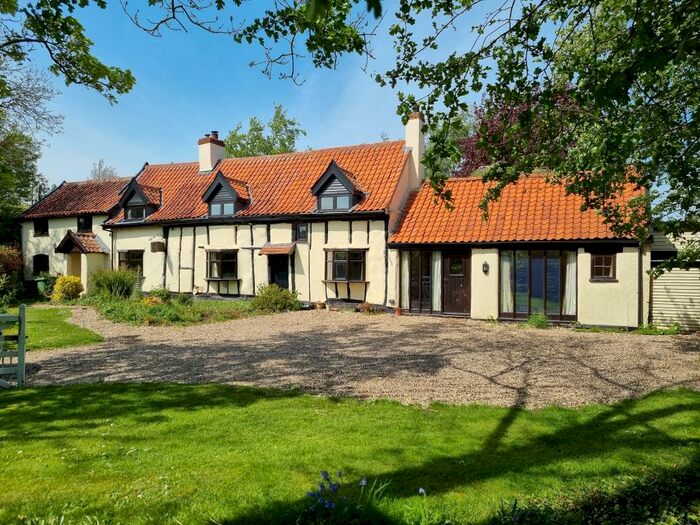 5 Bedroom Detached House For Sale In Sawyers Lane, Suton, Wymondham, NR18