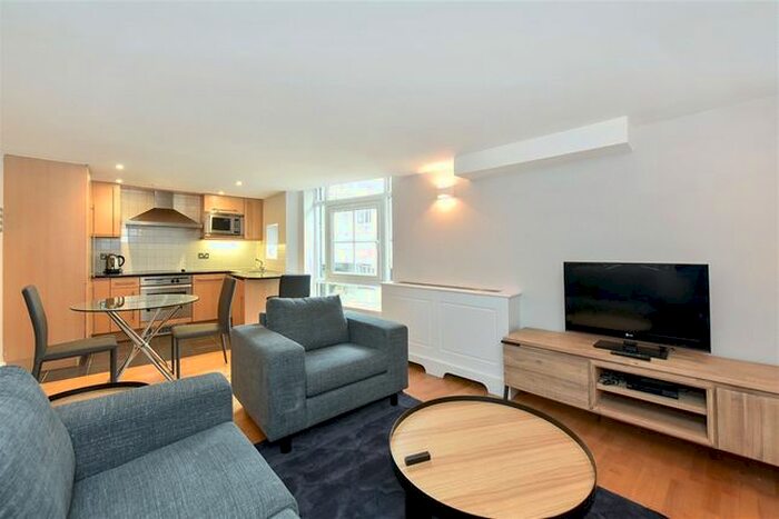 1 Bedroom Flat To Rent In Marylebone Road, London, NW1