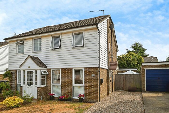 2 Bedroom Semi-Detached House For Sale In Park Way, Coxheath, Maidstone, ME17