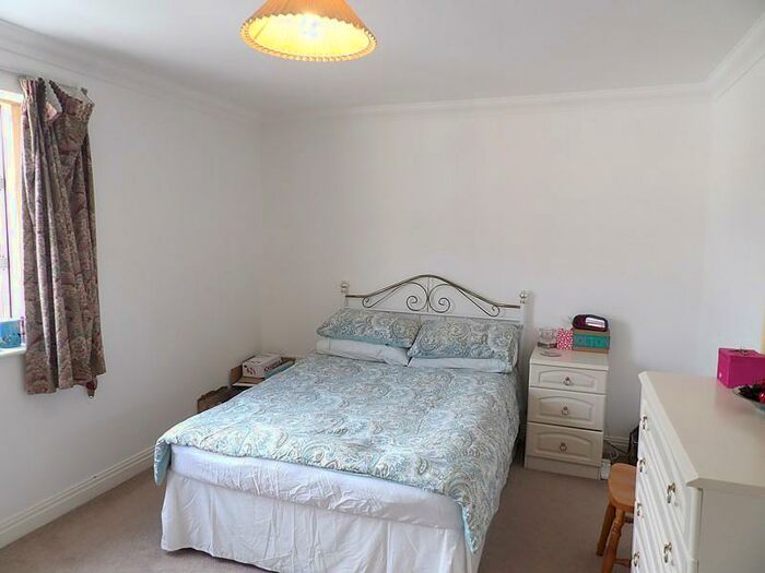 1 Bedroom Property To Rent In Petersfield Mansions, Mill Road, CB1