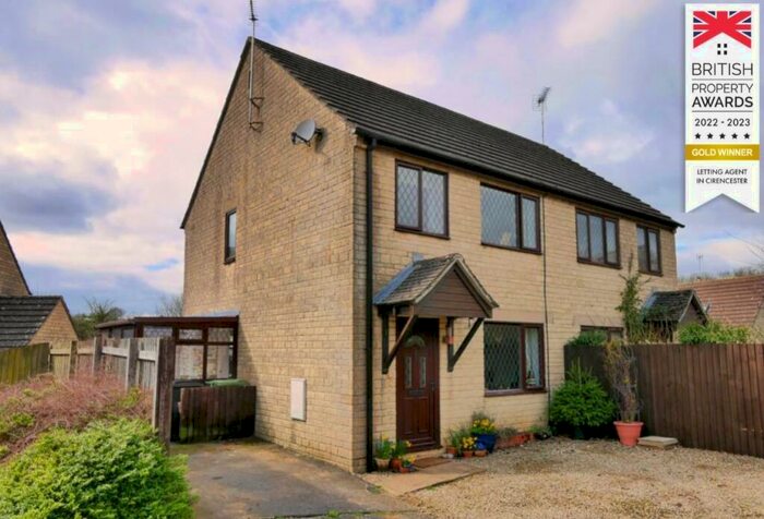 3 Bedroom Semi-Detached House To Rent In Barnett Way, Northleach, GL54