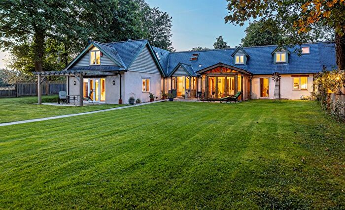 4 Bedroom Semi-Detached House For Sale In Laundry Cottages, Cholderton, Salisbury, SP4