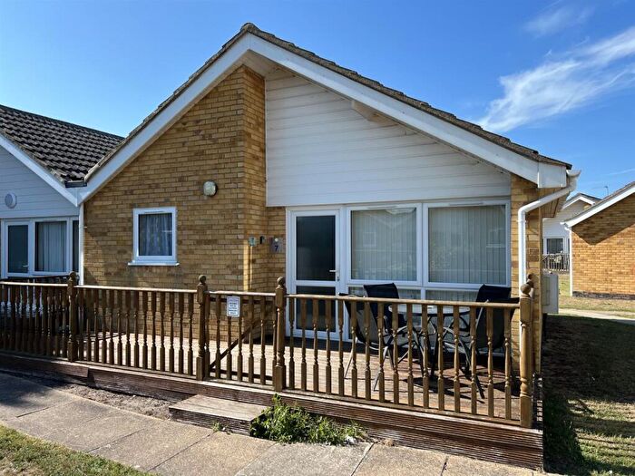 2 Bedroom Chalet For Sale In The Street, Corton, Lowestoft, NR32
