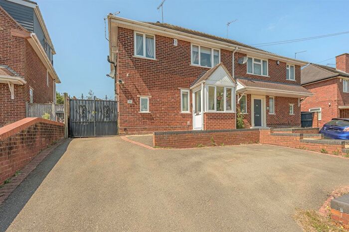 3 Bedroom Semi-detached House For Sale In Shenstone Avenue, Norton, Stourbridge, DY8