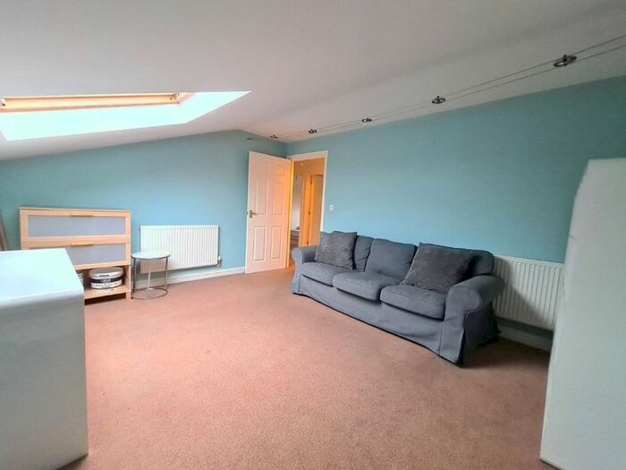 2 Bedroom Flat To Rent In Derby Road, Marehay, Ripley, DE5