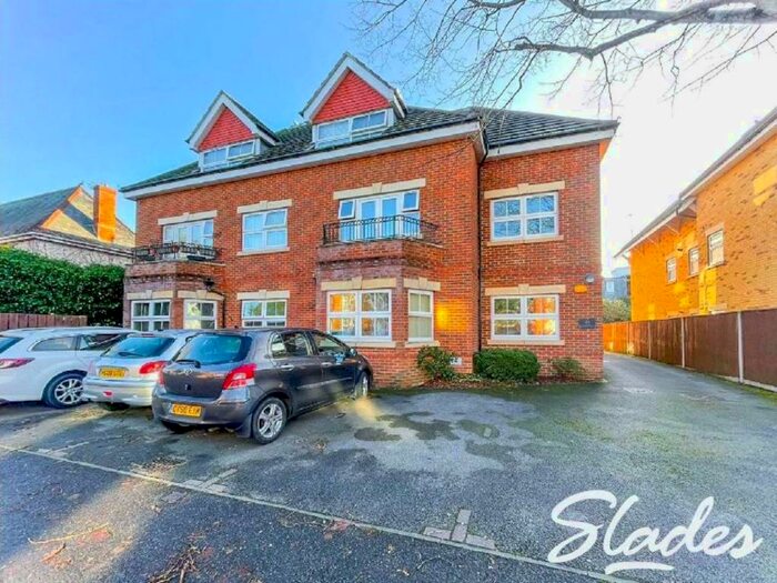 2 Bedroom Apartment To Rent In Kempton Court, Westby Road, Bournemouth, BH5