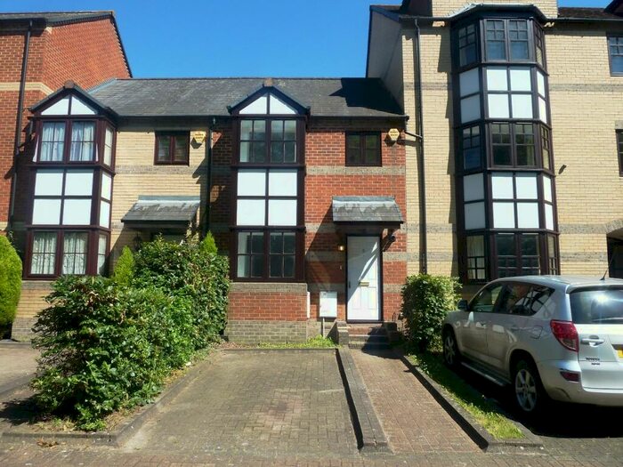 3 Bedroom Terraced House To Rent In Mallard Row, Holybrook, Reading, RG1