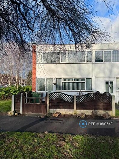 3 Bedroom Terraced House To Rent In Oakham Way, Solihull, B92