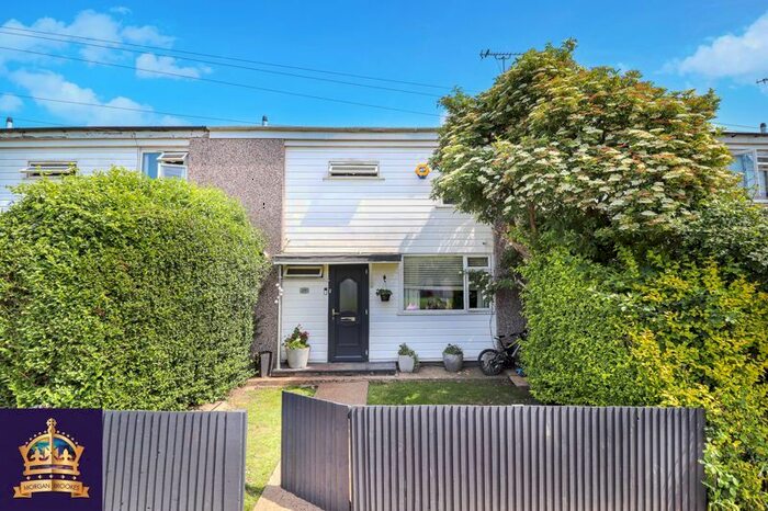 3 Bedroom Terraced House To Rent In Second Avenue, Canvey Island, SS8