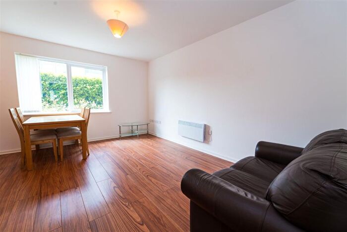 1 Bedroom Flat To Rent In The Boulevard, West Didsbury, Didsbury, Manchester, M20