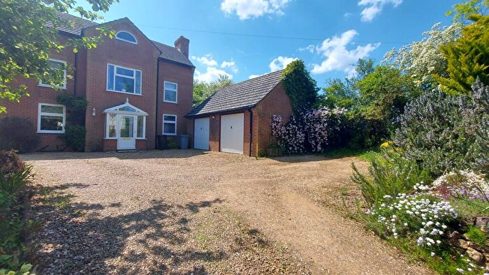 4 Bedroom Detached House For Sale In Millthorpe Drove, Millthorpe, Sleaford, NG34