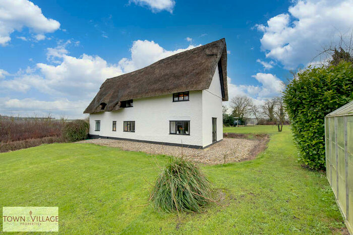 4 Bedroom Detached House For Sale In Earl Stonham, Suffolk, IP14