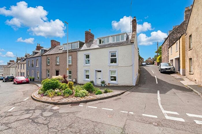 5 Bedroom End Of Terrace House For Sale In A Clouds, Duns, TD11