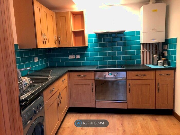 1 Bedroom Flat To Rent In High Street, Plymouth, PL1