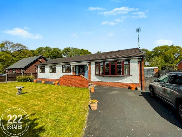 4 Bedroom Detached Bungalow For Sale In Warrington Road, Bold Heath, Widnes, WA8