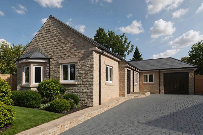 3 Bedroom Detached Bungalow For Sale In Sir Josephs Lane, Darley Dale, DE4