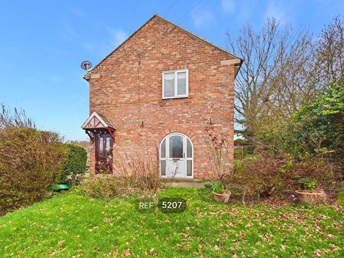 1 Bedroom Flat To Rent In , Woodacre Green, Leeds, LS17