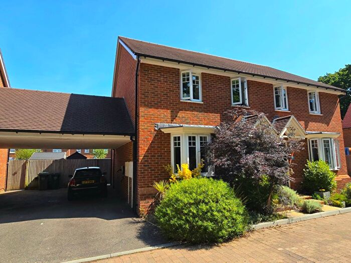 3 Bedroom Semi-Detached House For Sale In Pelton Close, Bexhill-On-Sea, TN39