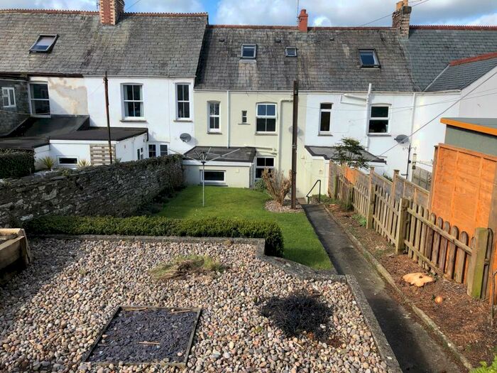 3 Bedroom Terraced House To Rent In Wadebridge, PL27