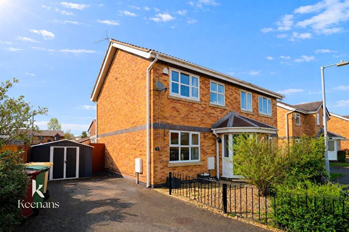 3 Bedroom Semi-Detached House For Sale In Haseley Close, Radcliffe, Manchester, M26
