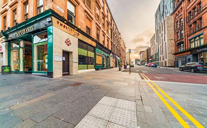 2 Bedroom Flat To Rent In Pitt Street, Glasgow City, Glasgow, G2