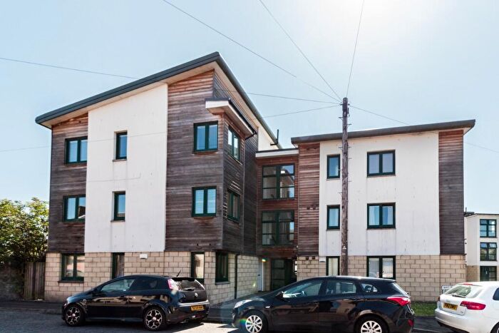 2 Bedroom Flat To Rent In Market Mews, Forfar, Angus, DD8