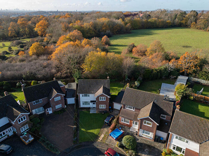 4 Bedroom Detached House For Sale In Lodge Close, Chigwell, IG7