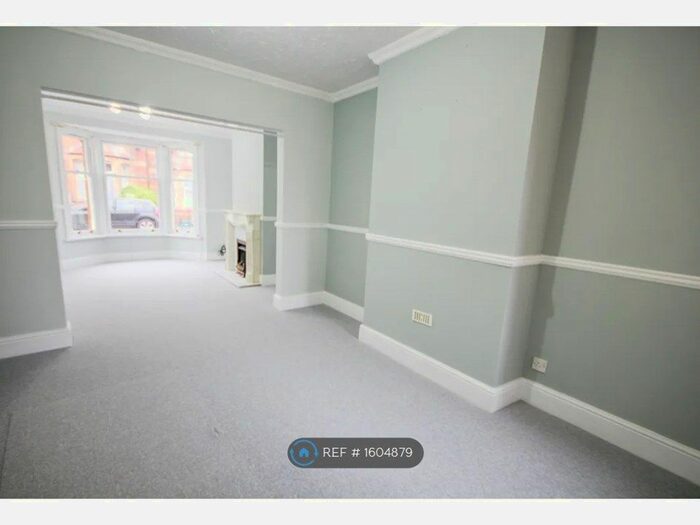 3 Bedroom Terraced House To Rent In Manor Road, Yeovil, BA20