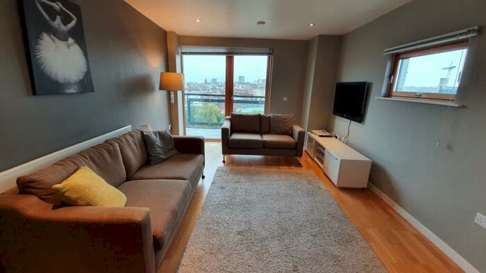 2 Bedroom Penthouse To Rent In The Gateway North Leeds, LS9