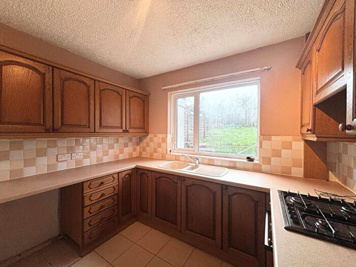 2 Bedroom Semi Detached House To Rent In Broseley Avenue, West Heath, B31