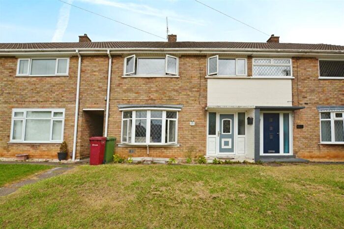 3 Bedroom Terraced House For Sale In Bridges Road, Scunthorpe, DN17