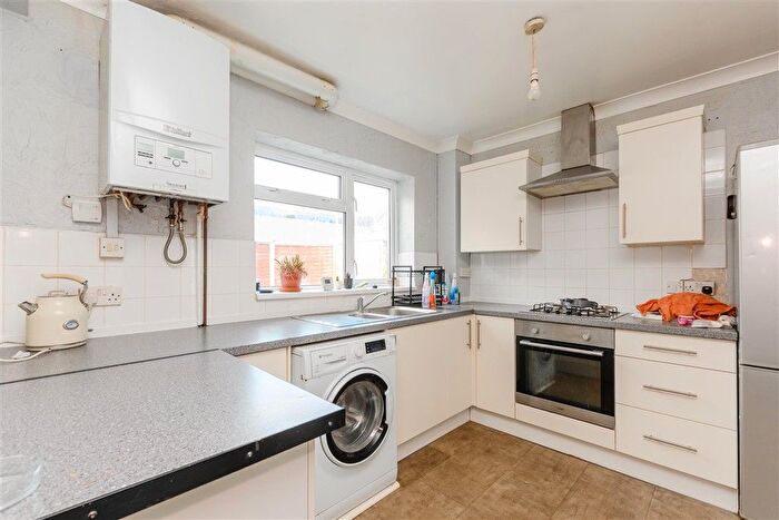 3 Bedroom Semi-detached House For Sale In Stonewood, Bean, Dartford, Kent, DA2