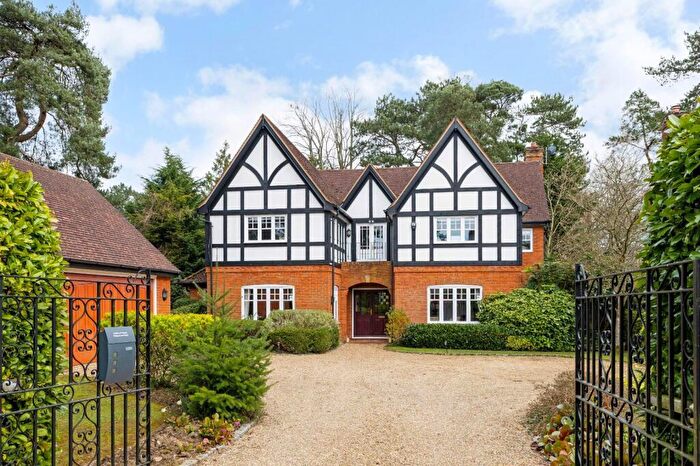 5 Bedroom Detached House For Sale In Ridgemount Road, Sunningdale, SL5